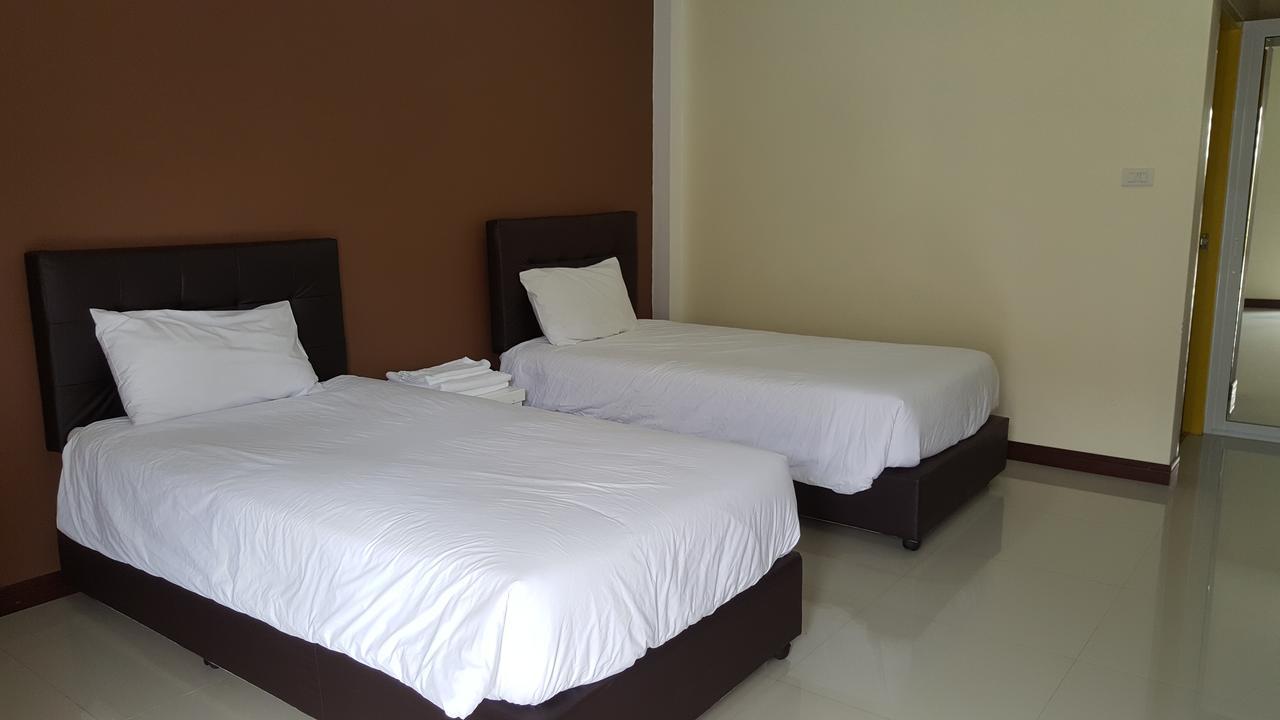 Charoensuk Grand Hotel Kabin Buri Exteriér fotografie