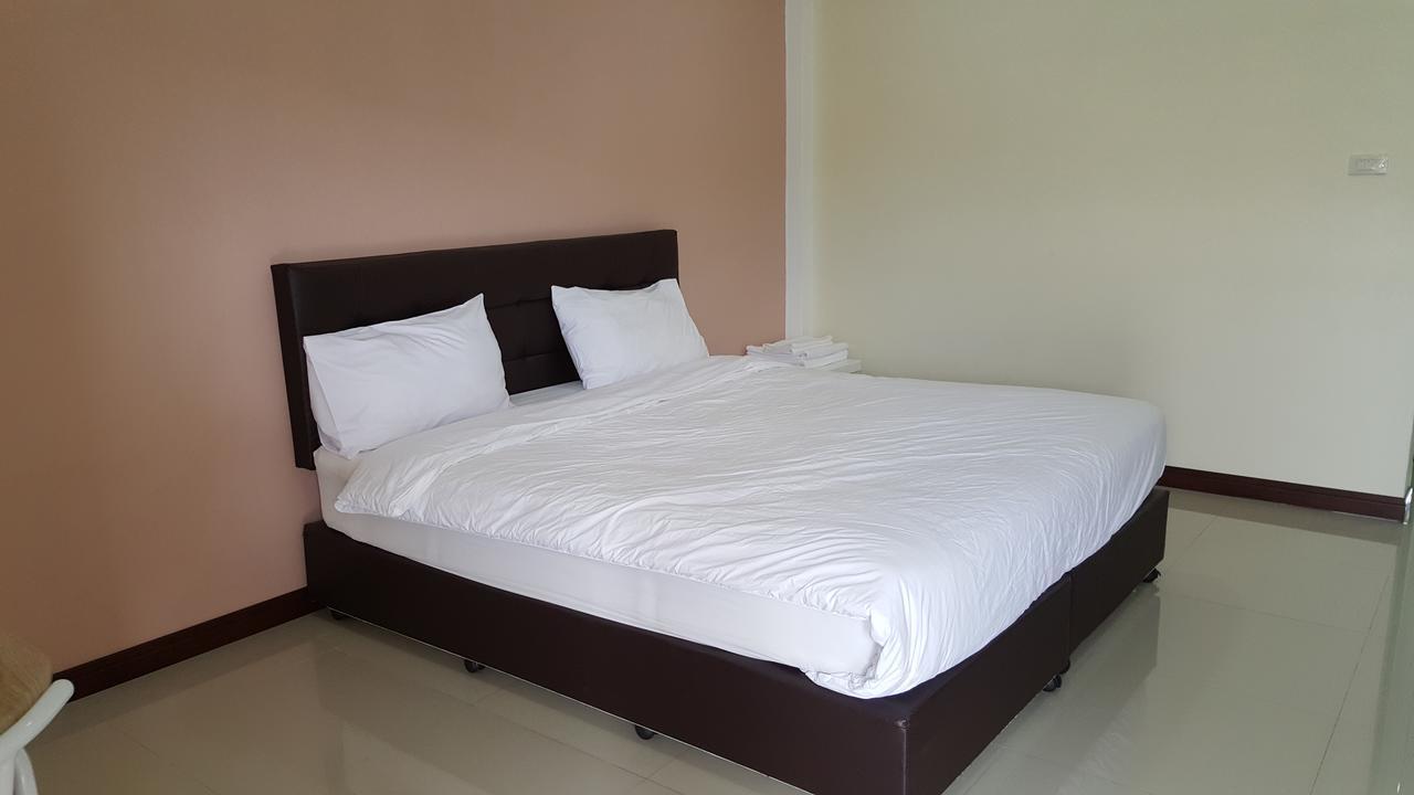 Charoensuk Grand Hotel Kabin Buri Exteriér fotografie