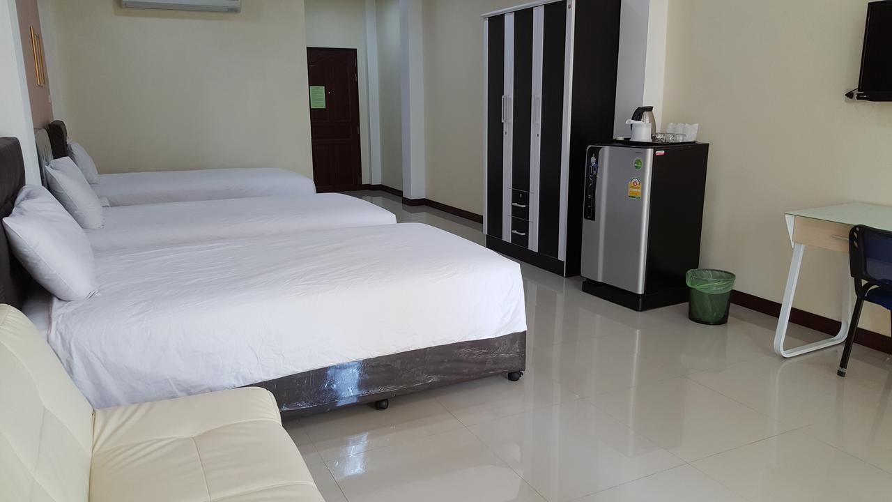 Charoensuk Grand Hotel Kabin Buri Exteriér fotografie