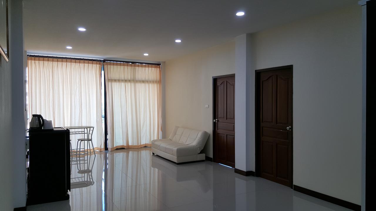 Charoensuk Grand Hotel Kabin Buri Exteriér fotografie