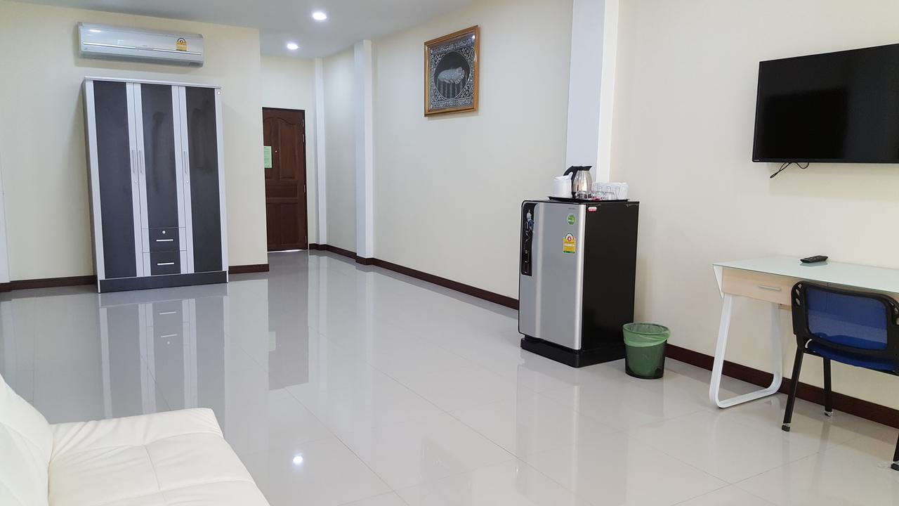 Charoensuk Grand Hotel Kabin Buri Exteriér fotografie